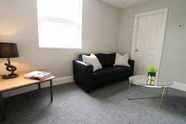 2 bed house, Armada street, North hill, Plymouth, PL48LZ - Image 6
